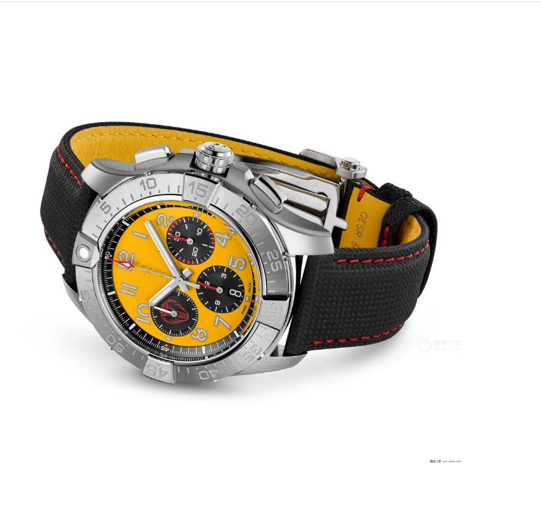 Automatisk självuppdragande klocka