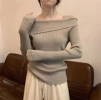 Stickad tröja med off shoulder för kvinnor