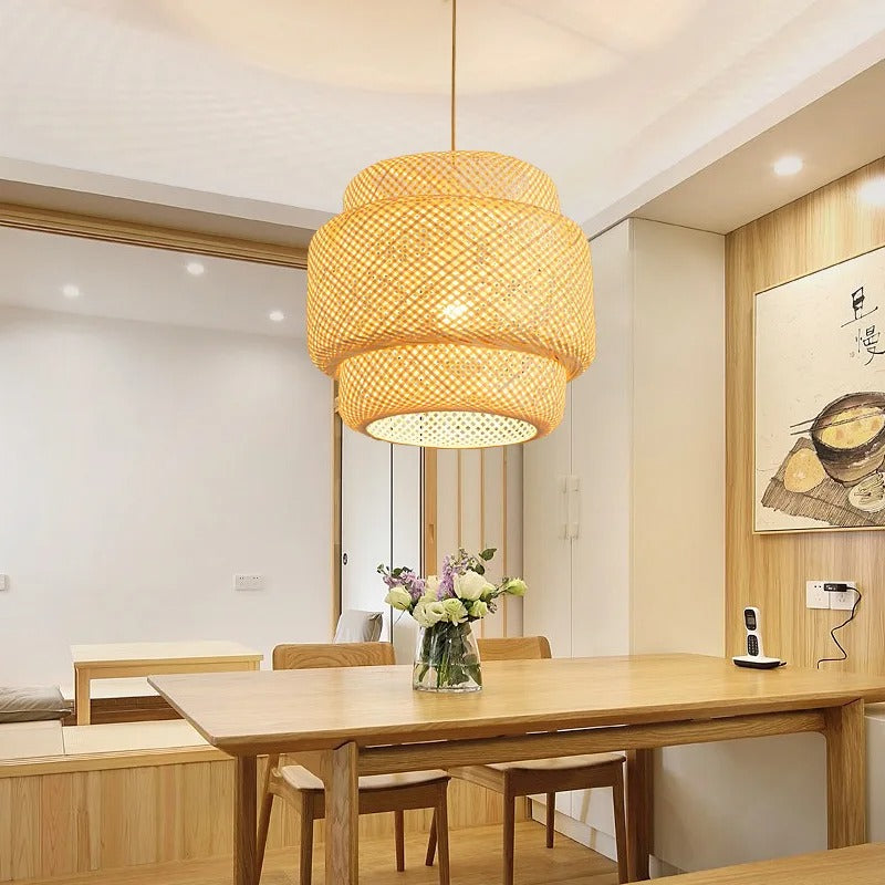 Handgebreide hanglamp van bamboe