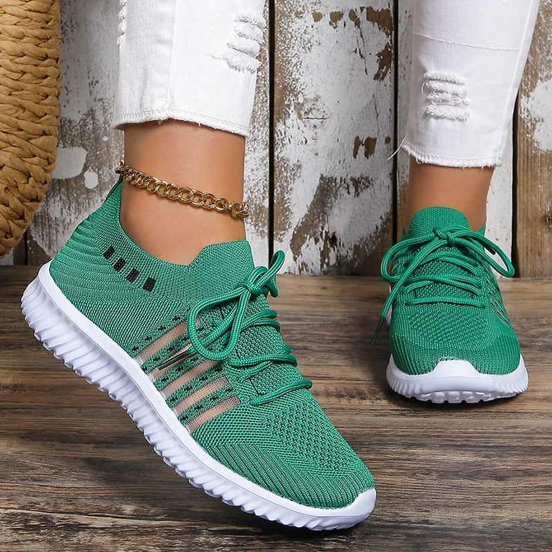 Andningsaktiva stickade sneakers för kvinnor