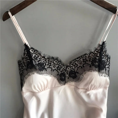 V-Neck Satin-stil Sleepwear Set för kvinnor