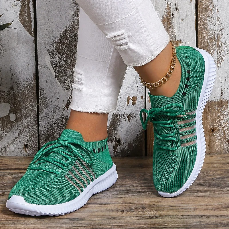 Andningsaktiva stickade sneakers för kvinnor