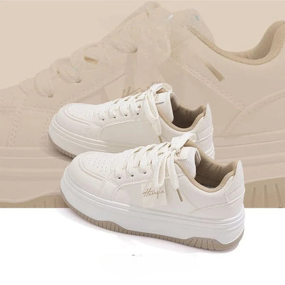 Vita chunky sneakers för kvinnor