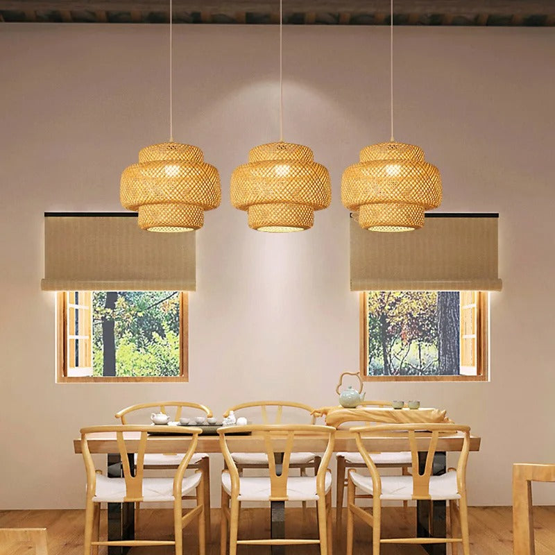Handgebreide hanglamp van bamboe
