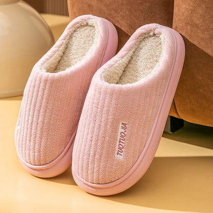 Memory Foam Fluffiga tofflor av plysch