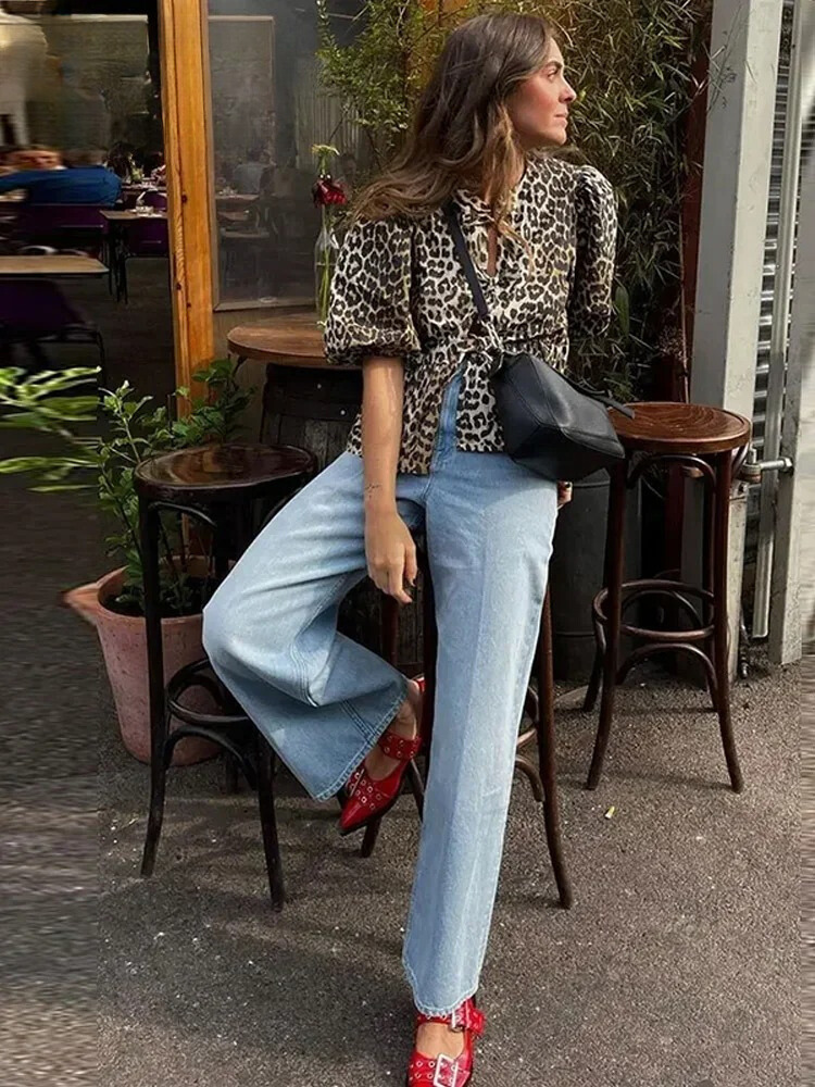 Leopardmönstrat blus med puffärm