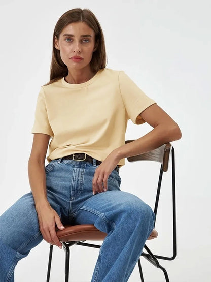 Basic T-shirt för kvinnor