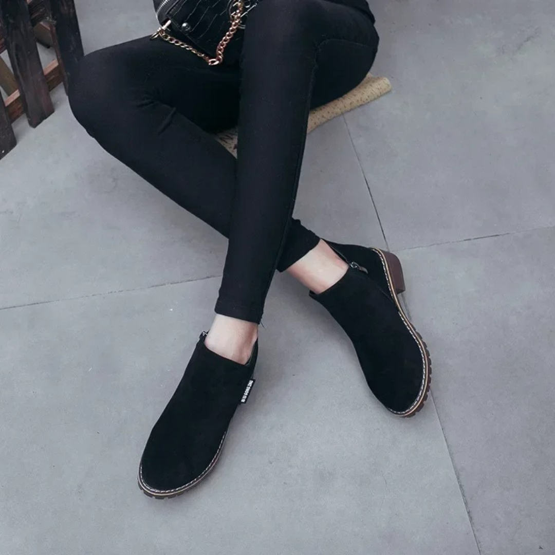 Ankelstövlar i mockaskinnstil för kvinnor