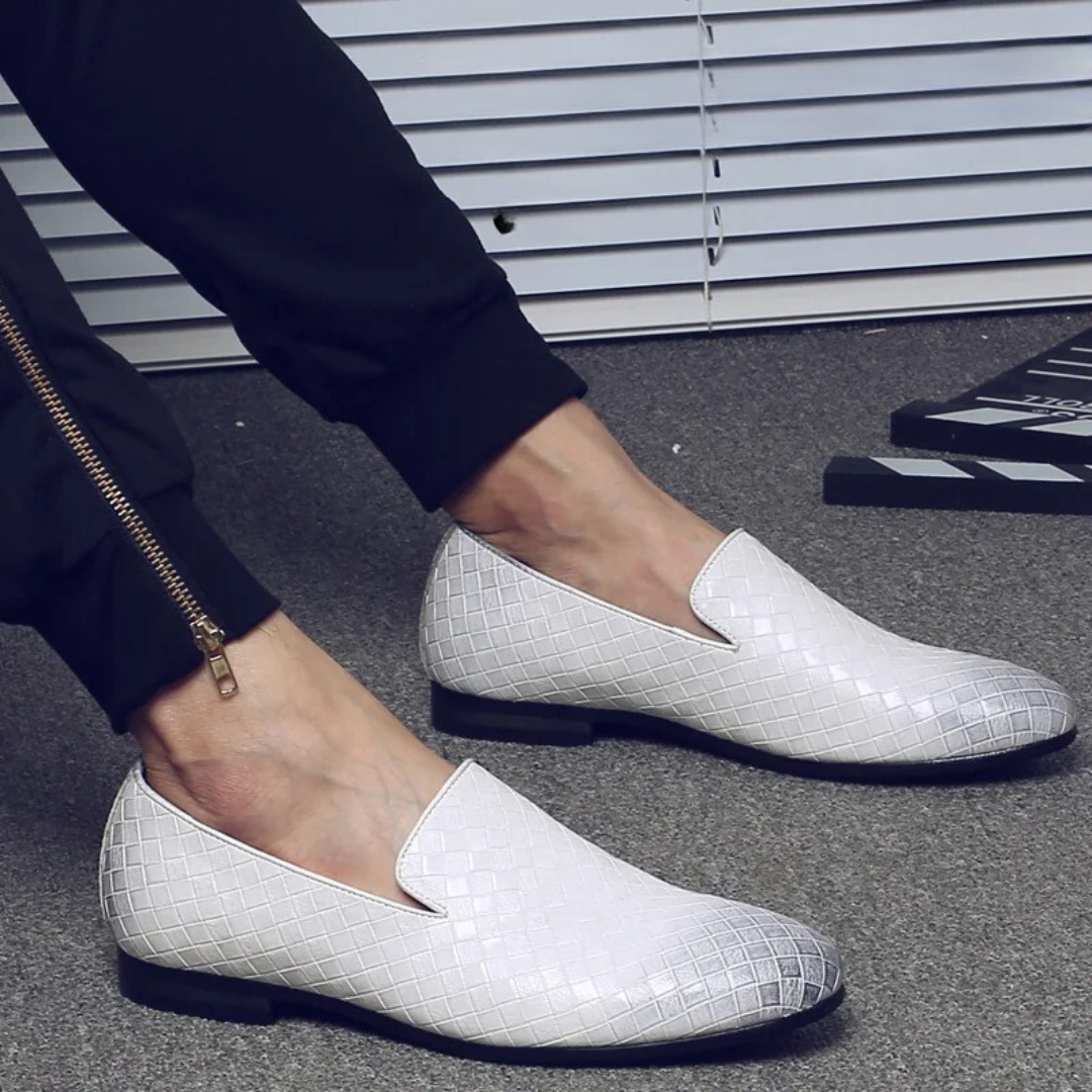 Vävda läderstil skor för män