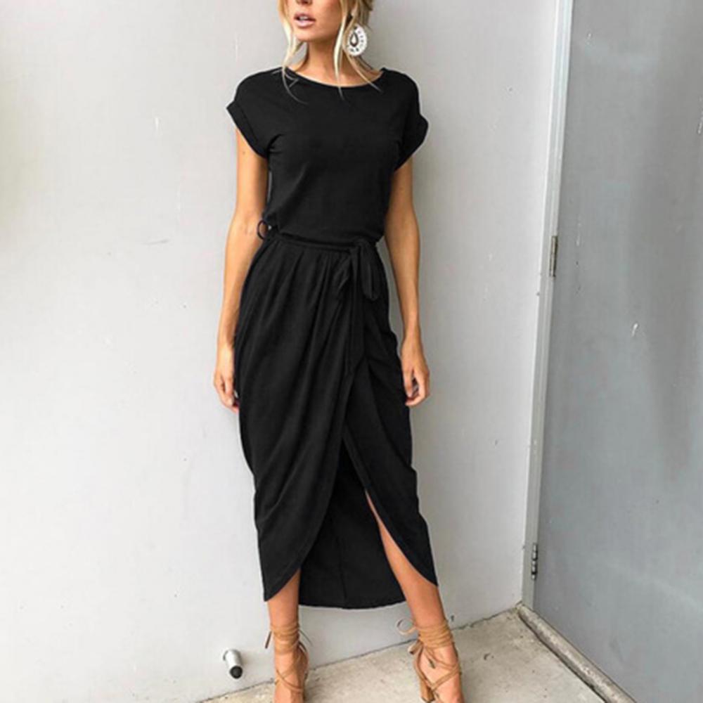 Maxiklänning med kort ärm