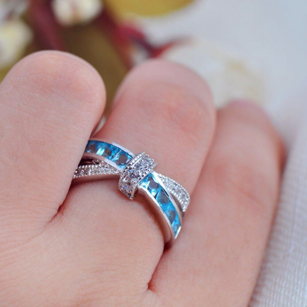 Criss Cross kristall ring