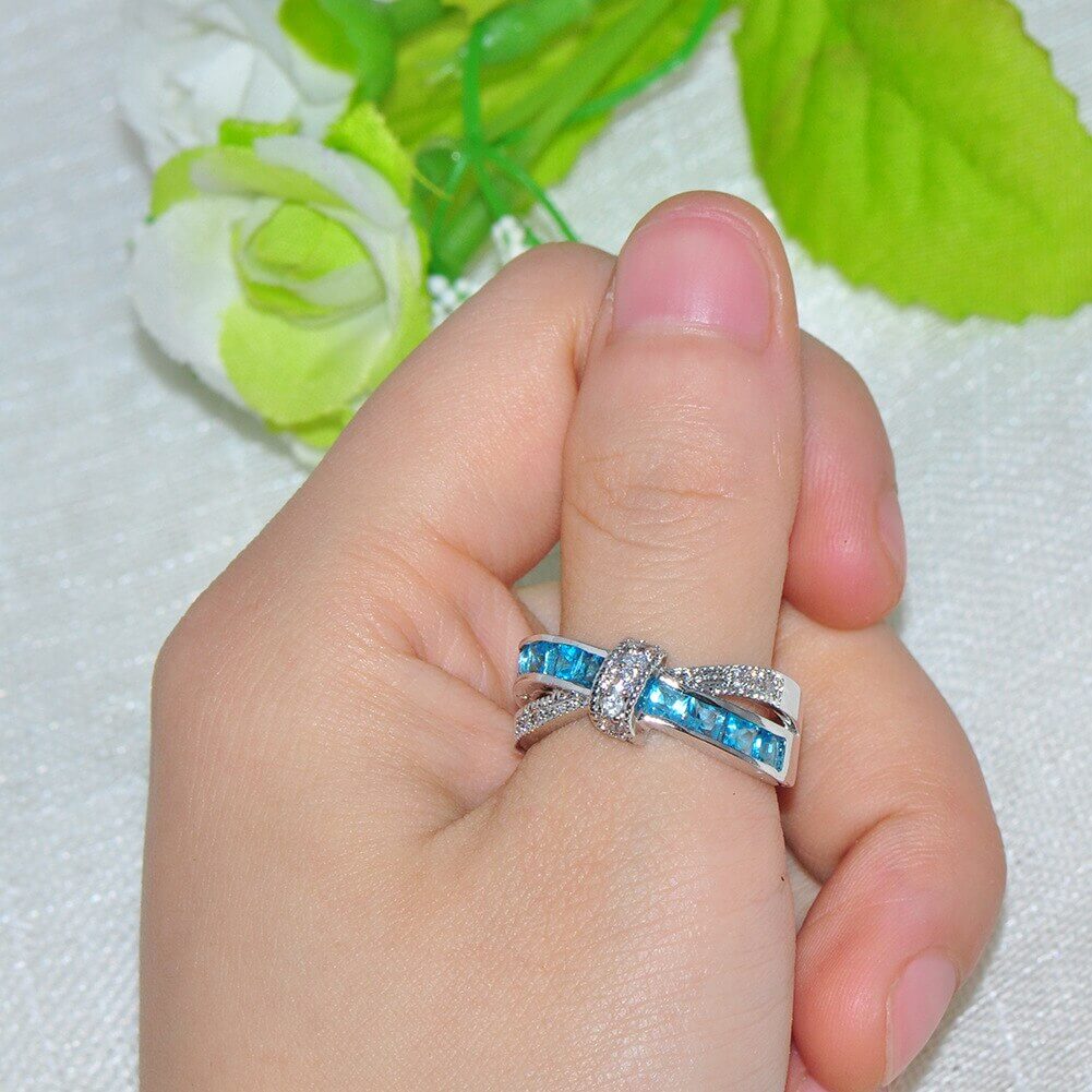 Criss Cross kristall ring
