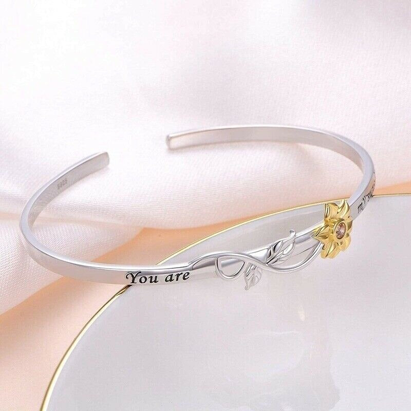 Armband med solrosor
