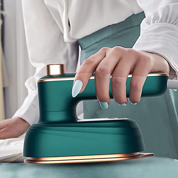 Handhållen ångstrykjärn