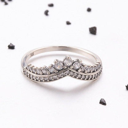 V-formad Silverstil Ring