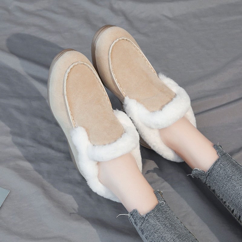 Ankelstövlar i mockastil och läderstil