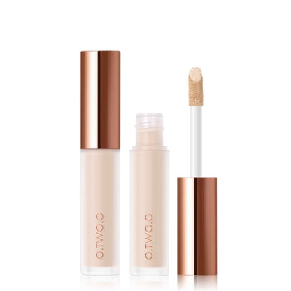 O.TWO.O Flytande concealer med full täckning