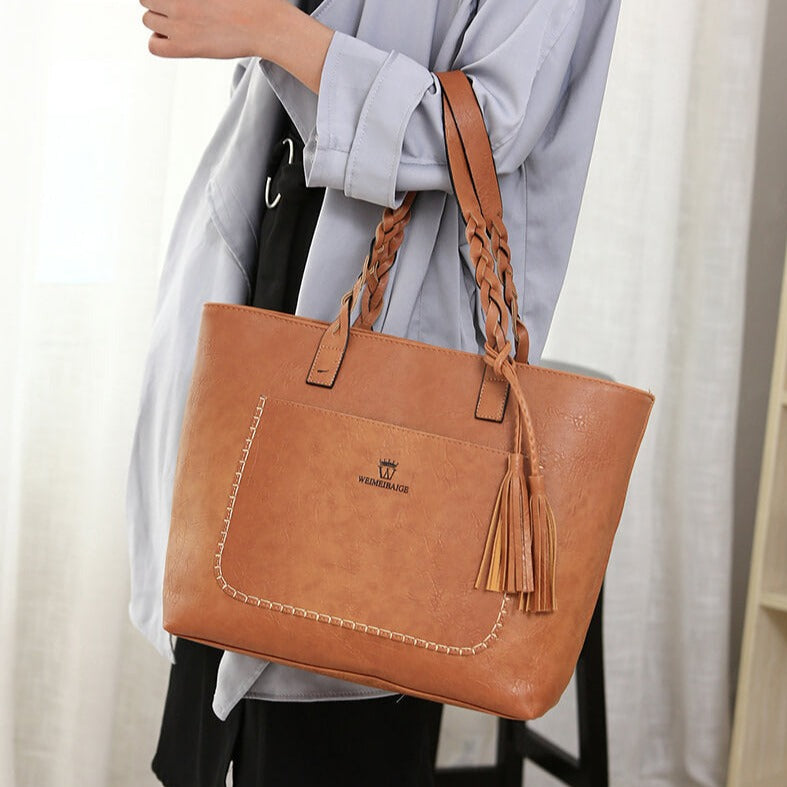 Skulderväska i läderstil för kvinnor