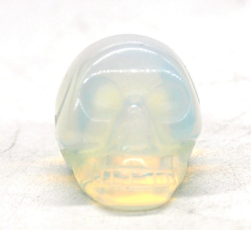 Naturlig dödskalle kristall sten