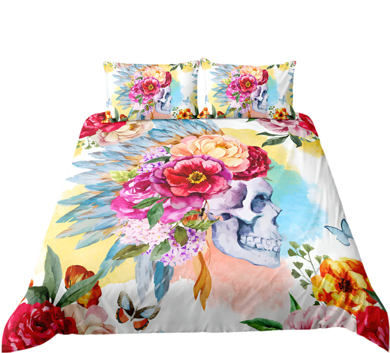 Sängkläder med blomma och dödskalle