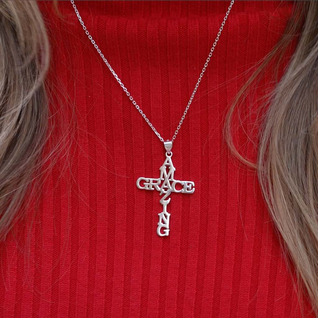 Amazing Grace Kors Halsband
