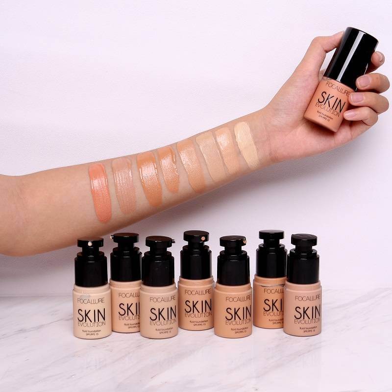 FOCALLURE | Base Face Flytande Foundation