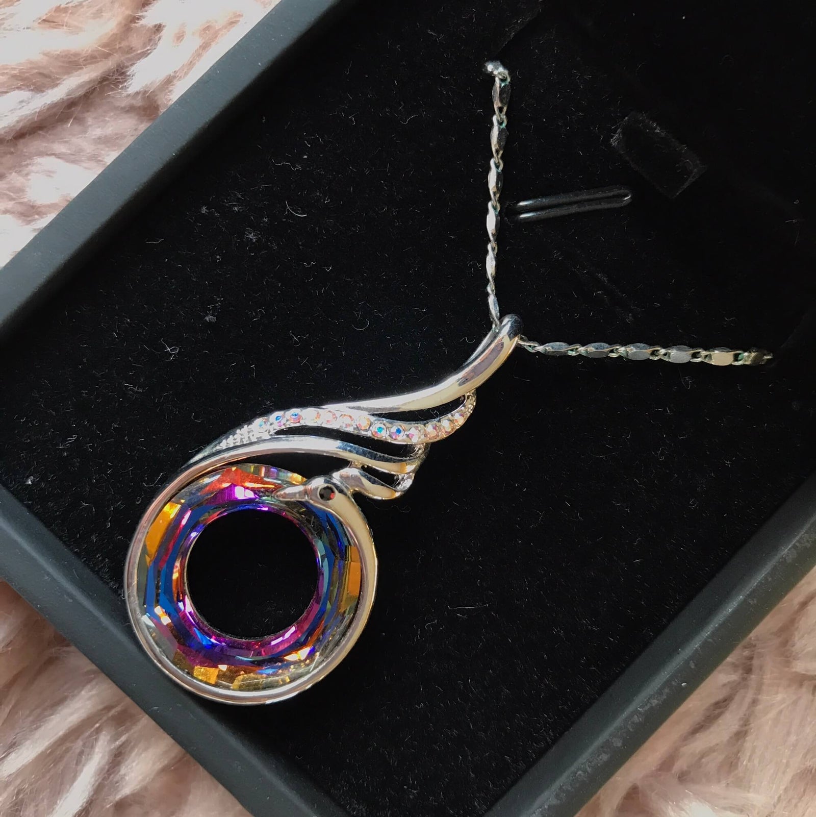 Nirvana of Phoenix Hängande Halsband