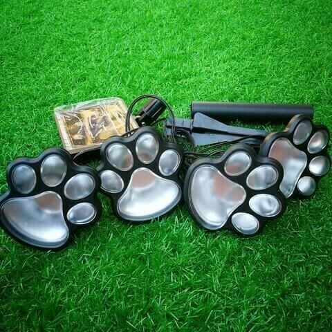 Solcellsdrivna lampor med tassavtryck